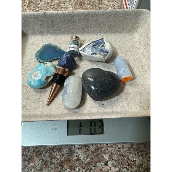 ✨Blue 💙 - 1lb Crystal Bundle - Picture 4 of 4